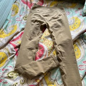 Alphalete amplify leggings